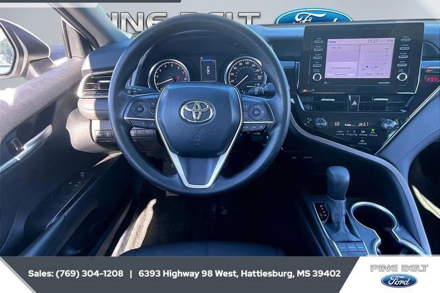 Used 2024 Toyota Camry LE image 7