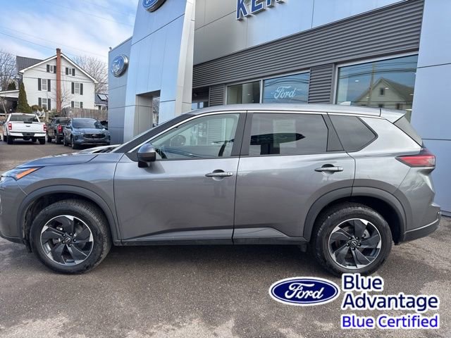 Used 2024 Nissan Rogue SV image 9