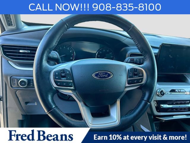 Certified 2022 Ford Explorer XLT w/ Equipment Group 202A image 15