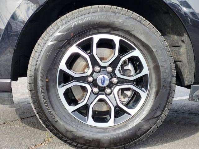 Certified 2024 Ford Expedition XLT image 11