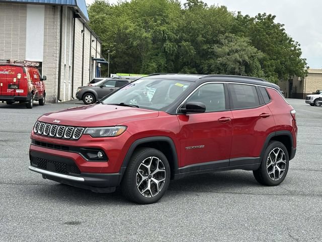 Used 2025 Jeep Compass Limited AWD/4WD video 1