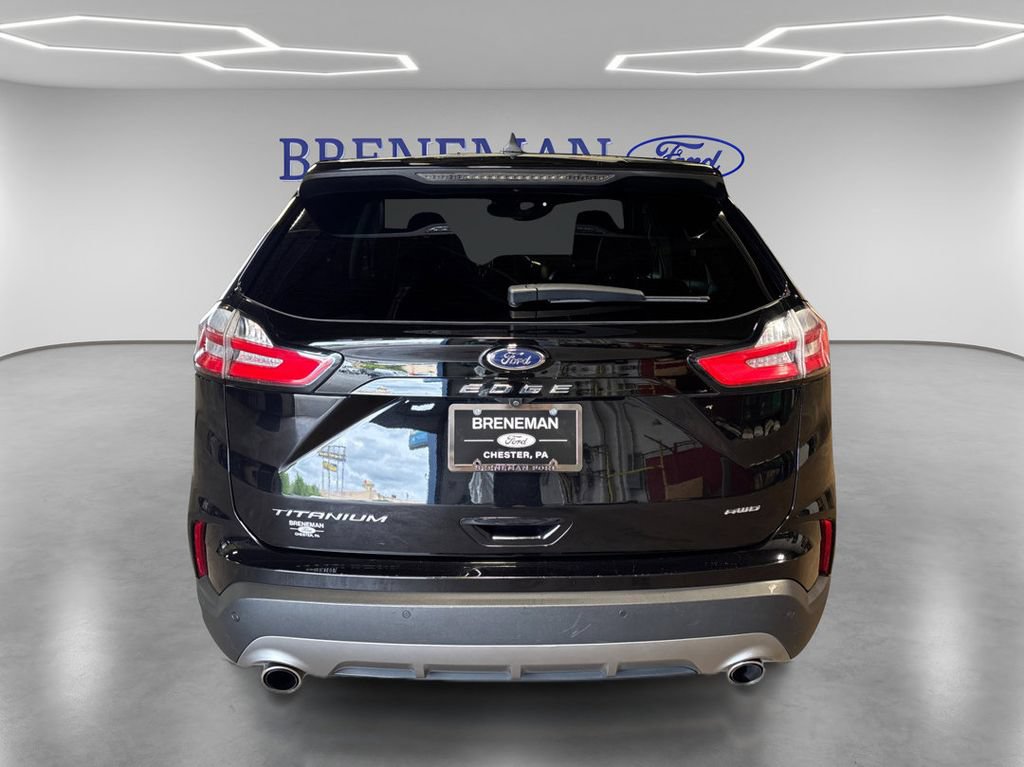 Certified 2023 Ford Edge Titanium AWD/4WD image 6