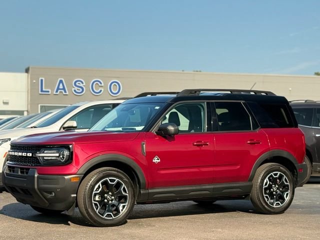Certified 2025 Ford Bronco Sport Outer Banks w/ Outer Banks Tech Package+ AWD/4WD image 48