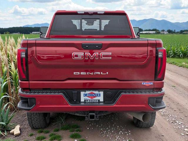 Used 2024 GMC Sierra 3500 Denali w/ Denali Reserve Package AWD/4WD image 3