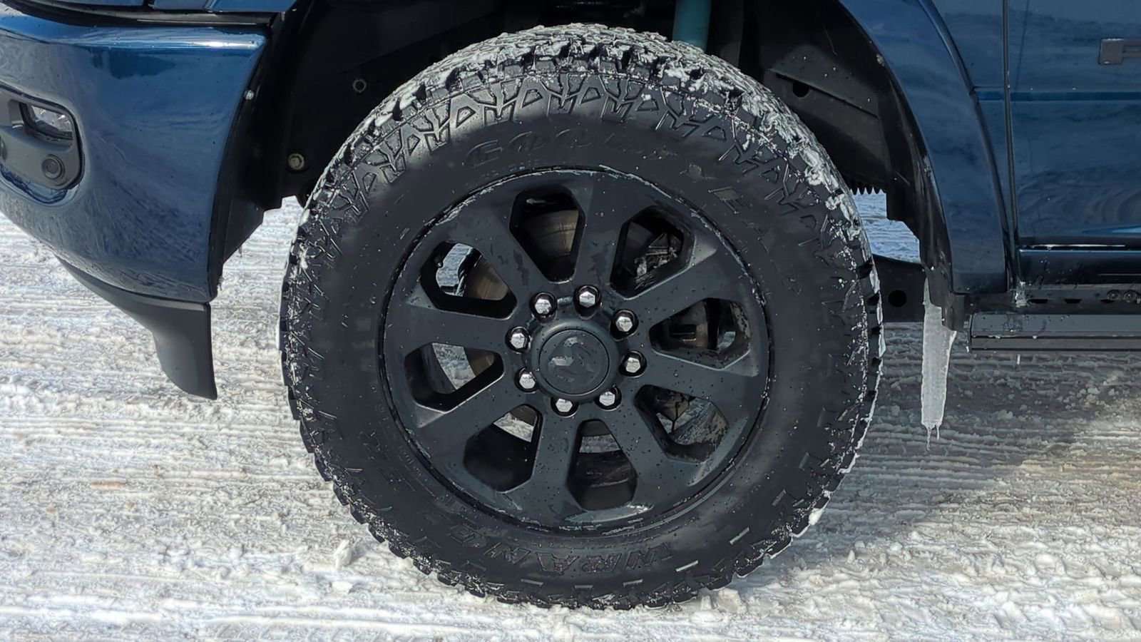 Used 2022 RAM 2500 Laramie w/ Night Edition image 15