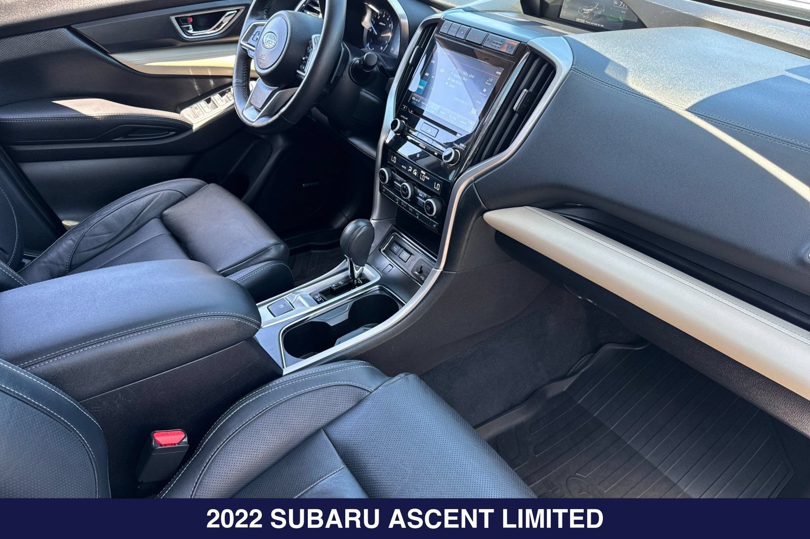 Used 2022 Subaru Ascent Limited AWD/4WD image 19