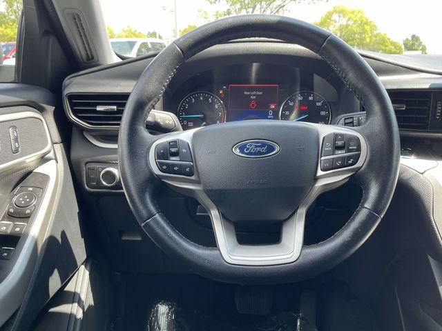 Certified 2021 Ford Explorer XLT RWD image 8