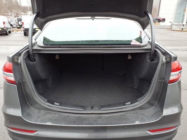 Certified 2019 Ford Fusion SE w/ Equipment Group 151A image 12