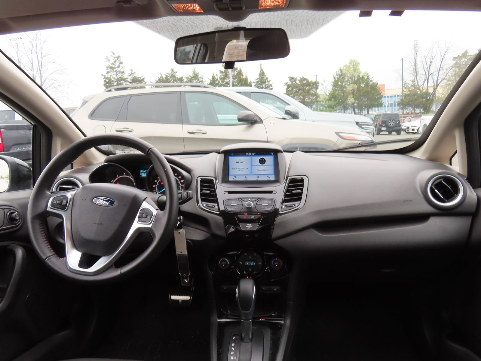 Certified 2019 Ford Fiesta ST-Line w/ ST Line Cold Weather Package image 23