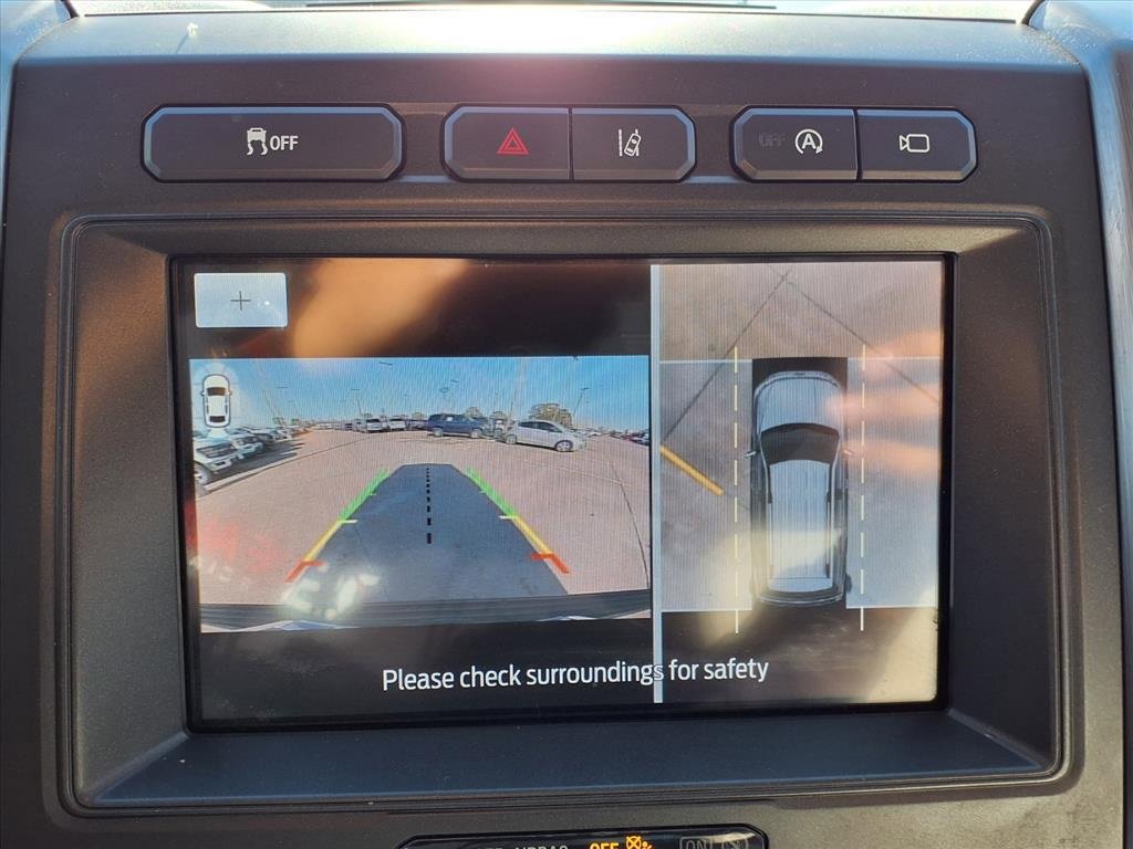 Certified 2020 Ford Expedition Platinum image 11