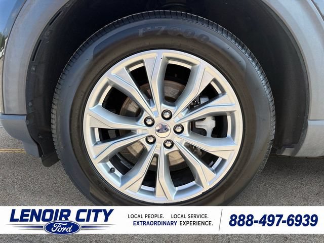 Certified 2021 Ford Explorer Limited w/ Equipment Group 301A AWD/4WD image 9