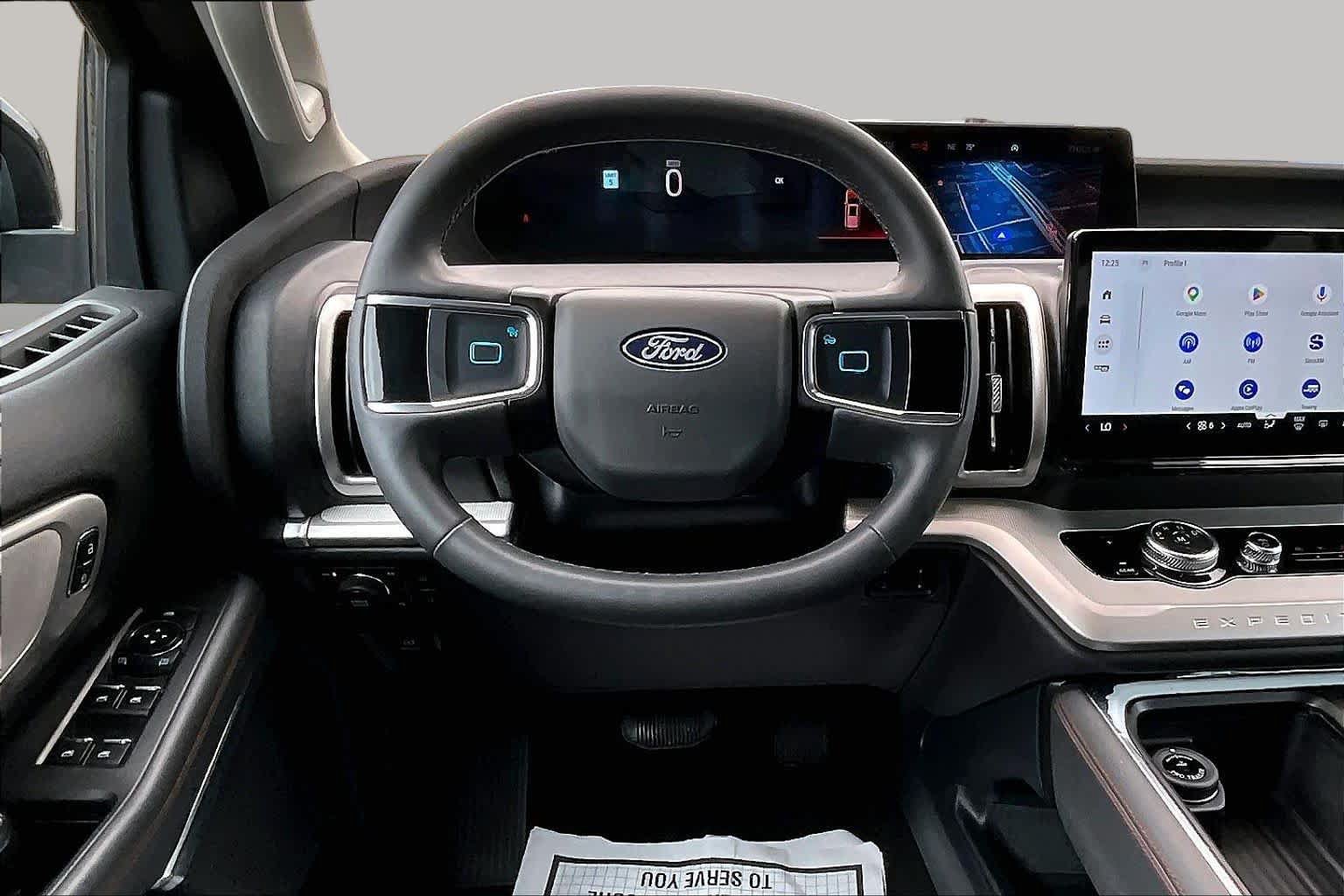 Certified 2025 Ford Expedition Active AWD/4WD image 8