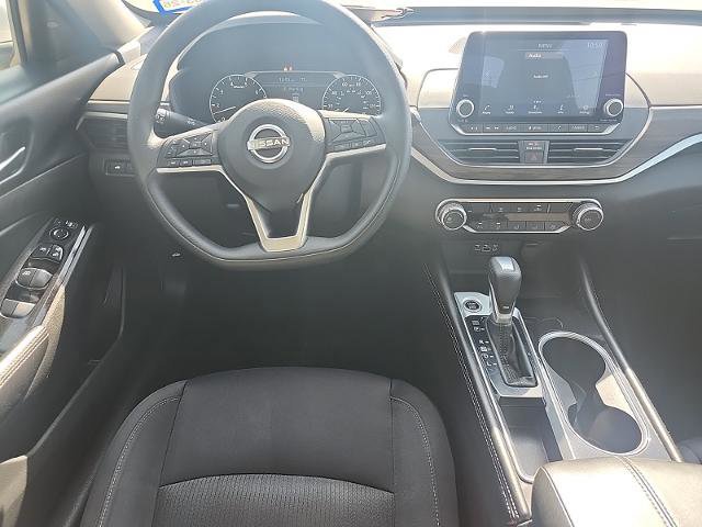 Used 2023 Nissan Altima 2.5 SV image 6