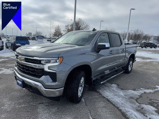 Used 2025 Chevrolet Silverado 1500 LT image 1