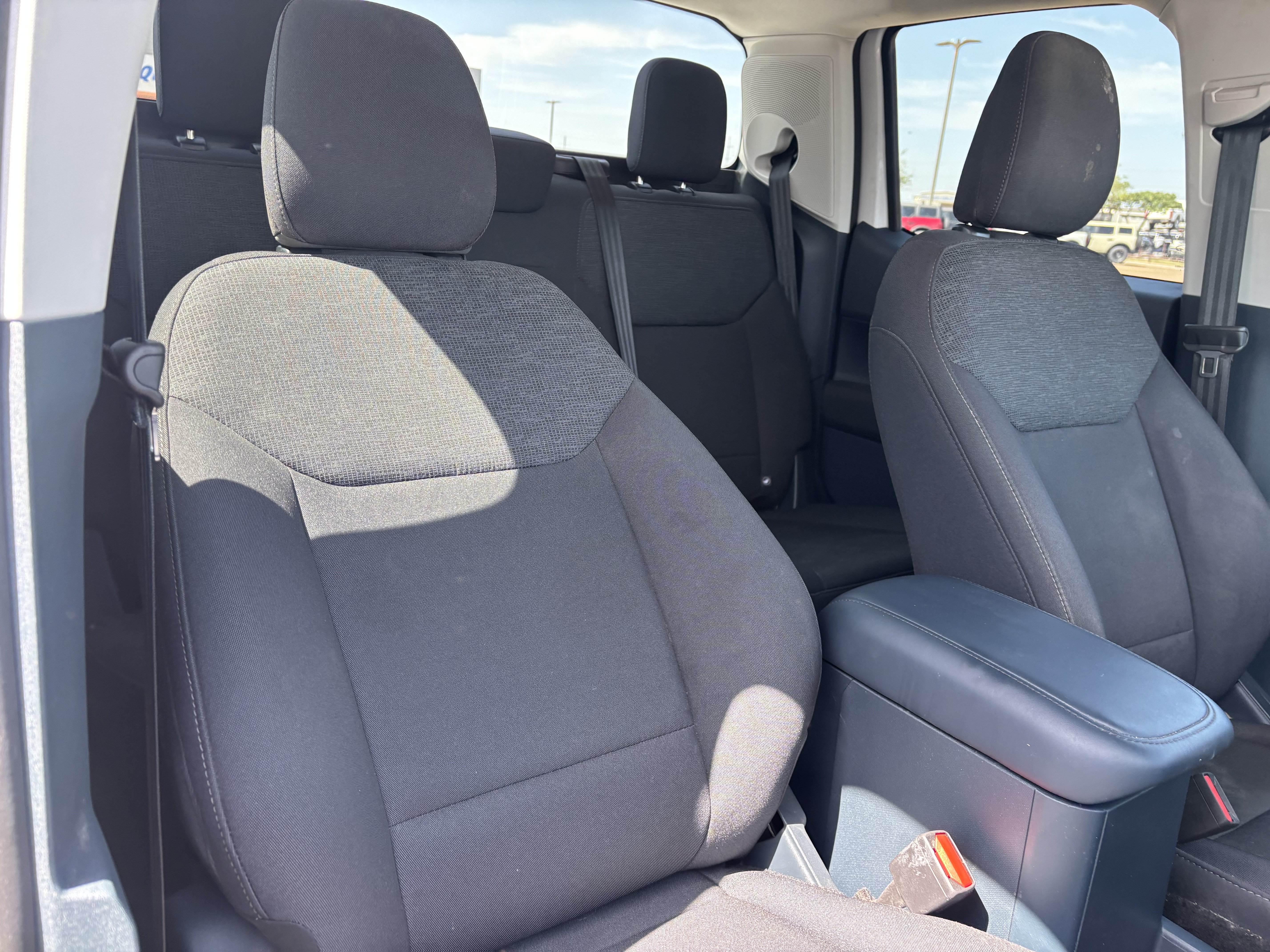 Certified 2025 Ford Maverick XL FWD image 24