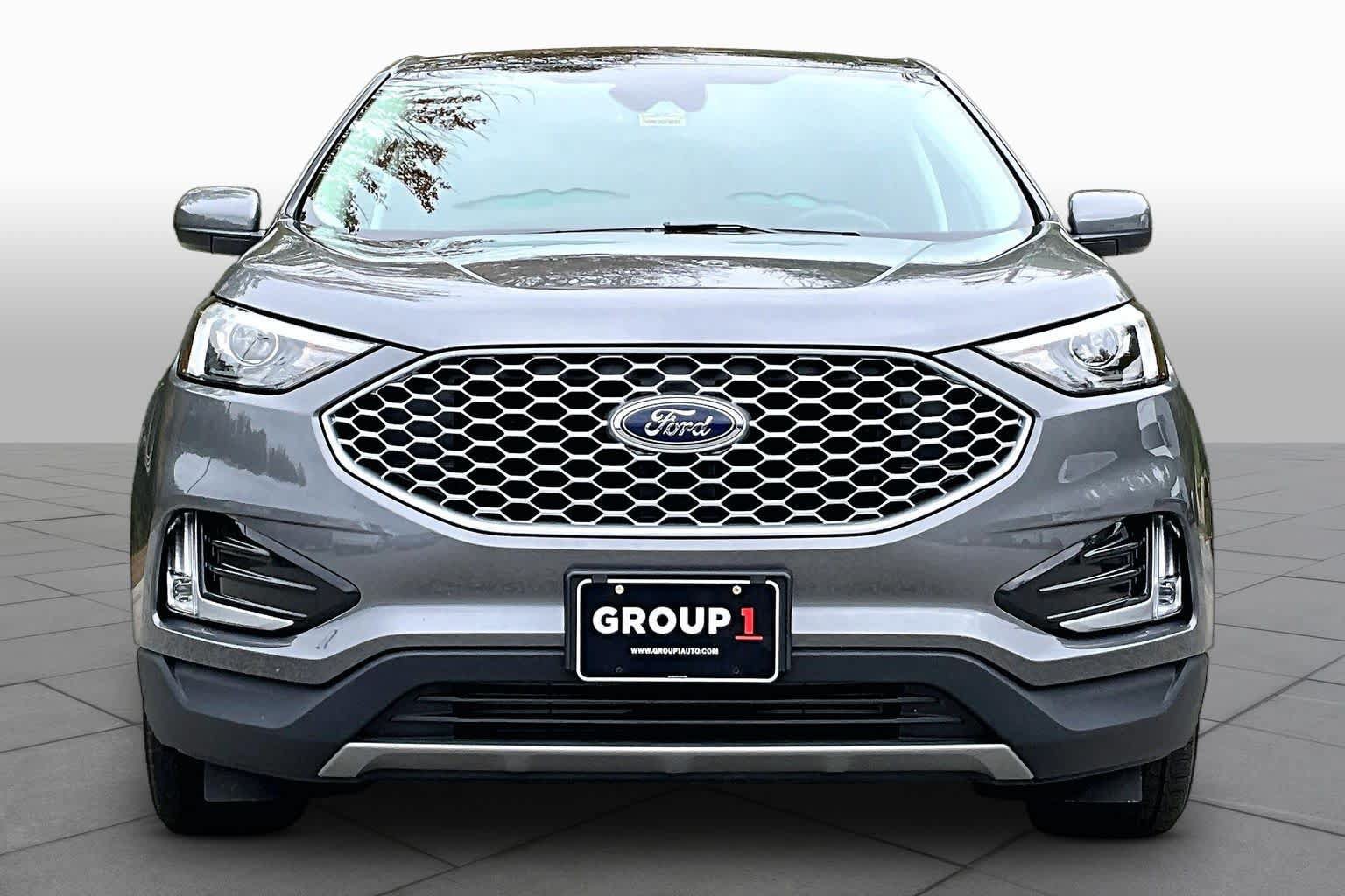 Certified 2023 Ford Edge SEL w/ Convenience Package AWD/4WD image 4