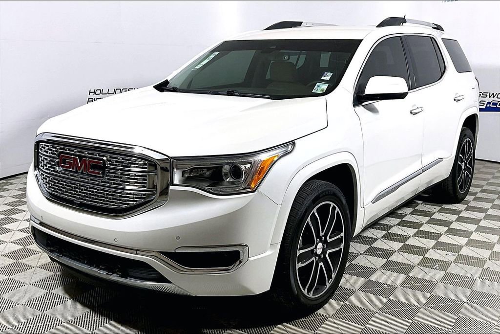 Used 2019 GMC Acadia Denali w/ Technology Package image 1