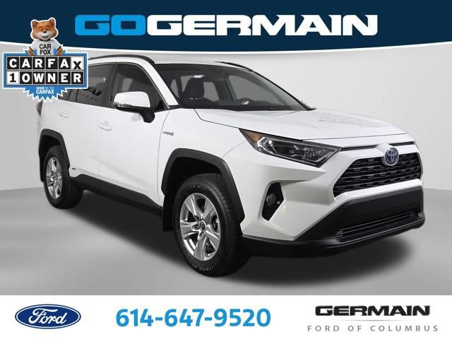 Used 2021 Toyota RAV4 XLE AWD/4WD image 5