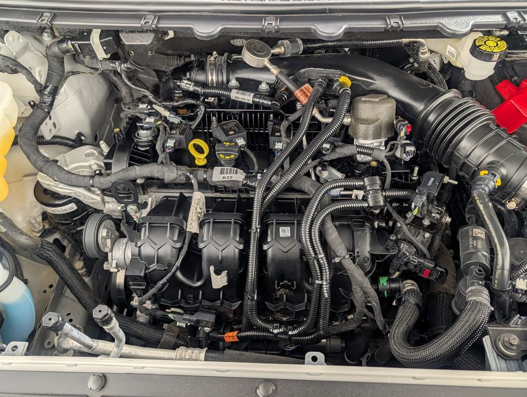 Certified 2024 Ford Edge ST-Line image 10