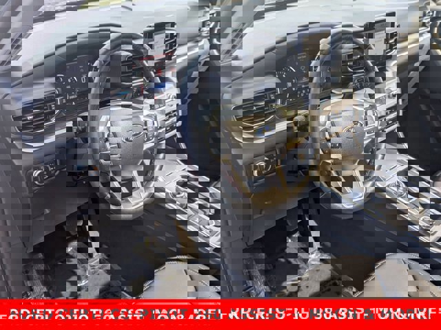 Certified 2022 Ford Explorer XLT w/ Equipment Group 202A image 10