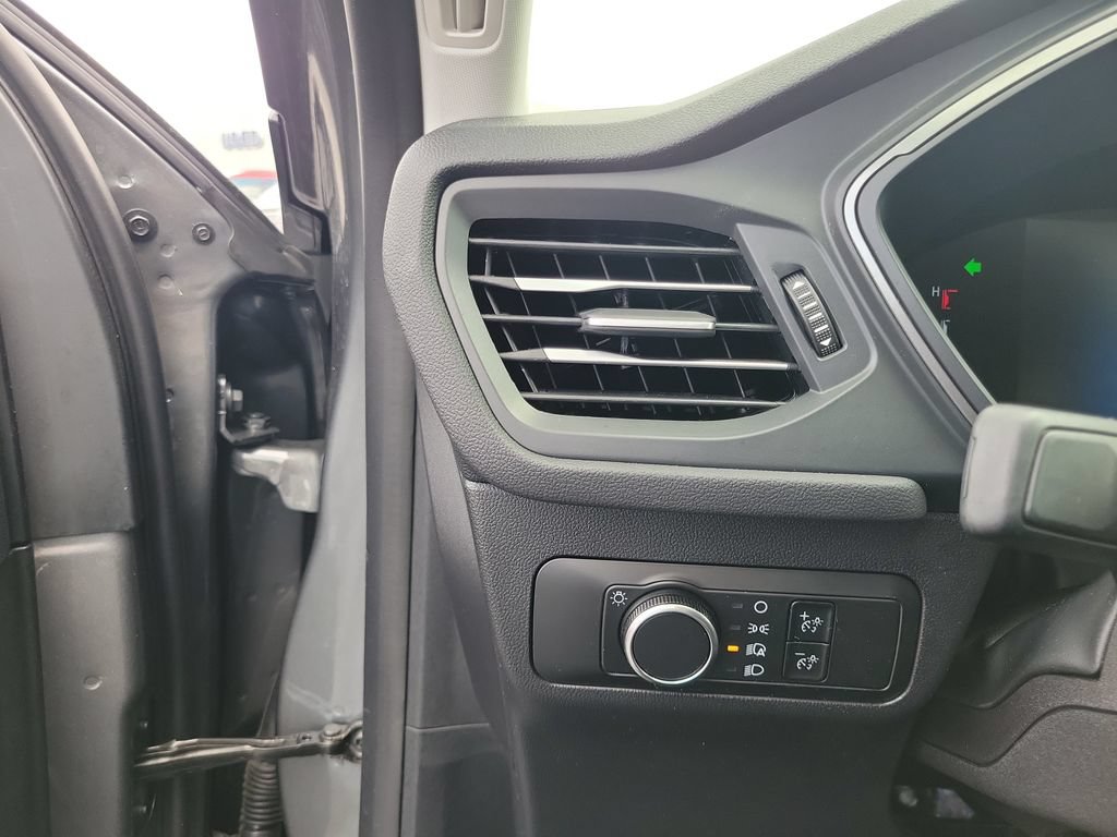 Certified 2025 Ford Escape Active AWD/4WD image 22