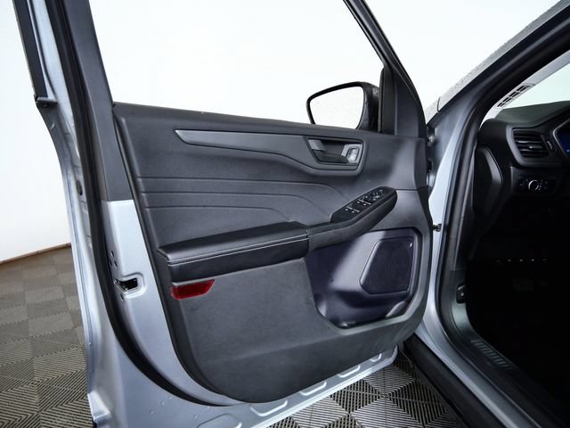 Certified 2024 Ford Escape Active w/ Tech Pack #1 AWD/4WD image 16