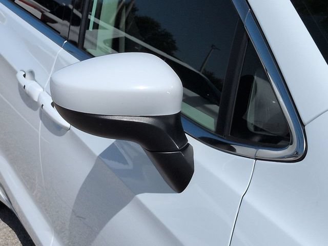 Used 2023 Chrysler Voyager LX FWD image 12