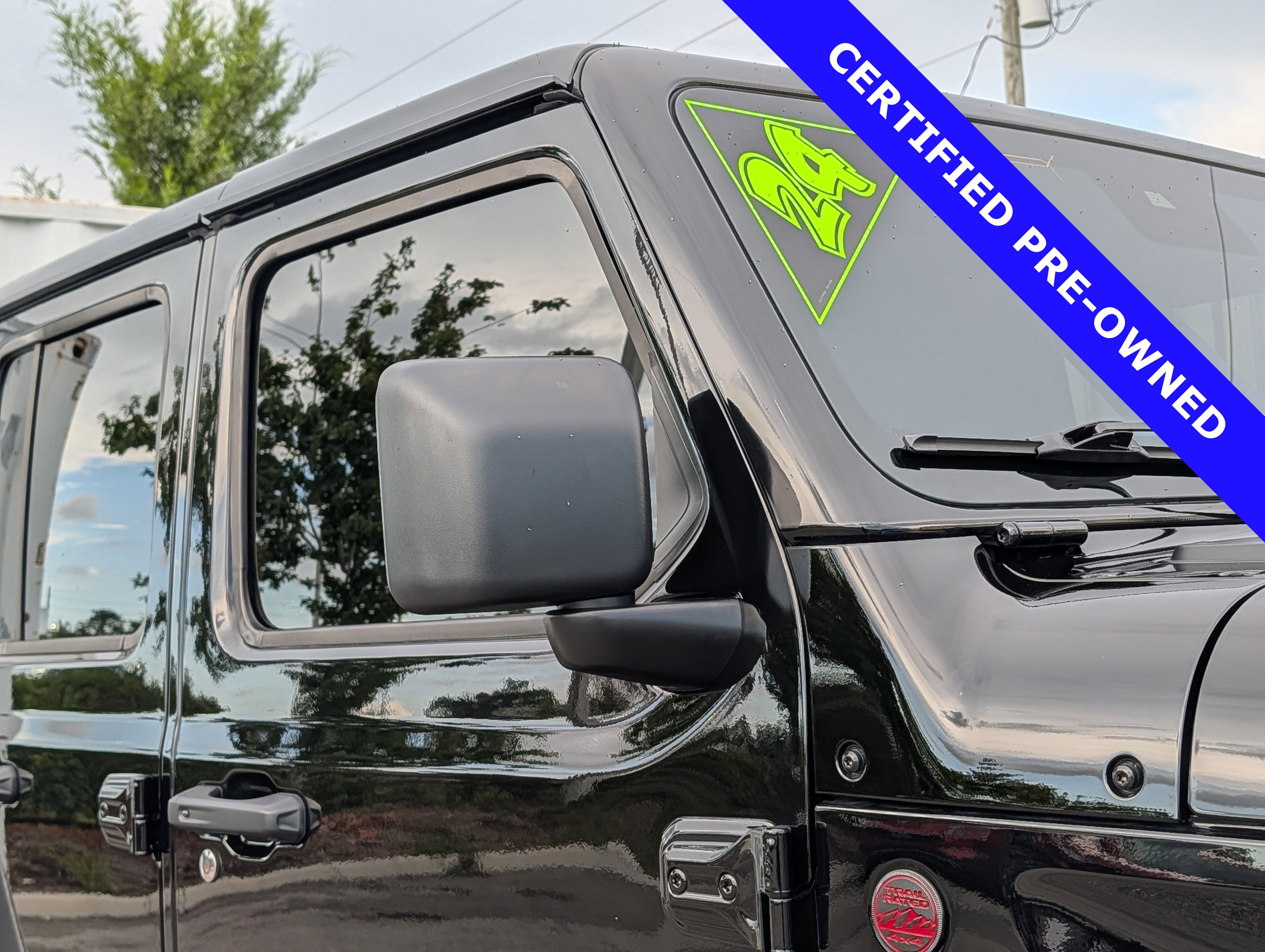 Used 2024 Jeep Wrangler Unlimited Rubicon w/ XTREMEE 35" Tire Package AWD/4WD image 10