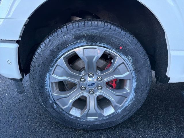Certified 2021 Ford F150 Platinum w/ Equipment Group 701A High image 16