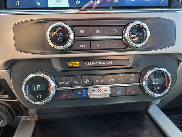 Certified 2022 Ford F450 Lariat w/ Lariat Ultimate Package image 28