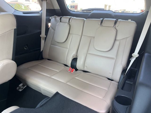 Certified 2023 Ford Explorer Limited w/ Limited Technology Package AWD/4WD image 18