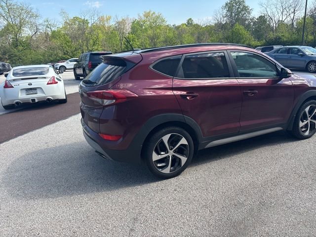 Used 2017 Hyundai Tucson Value AWD/4WD image 20