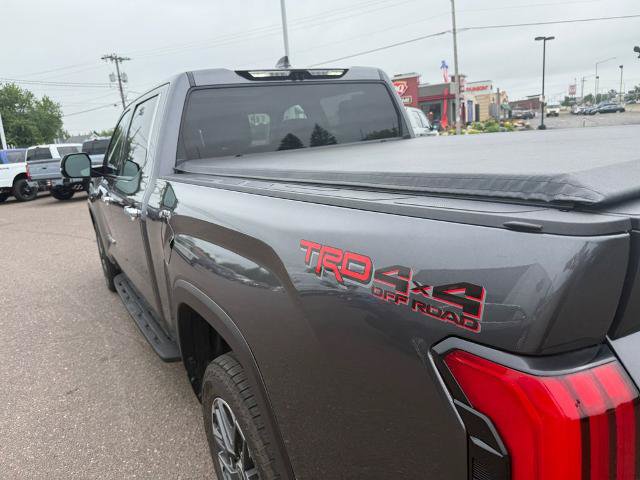 Used 2022 Toyota Tundra Limited w/ TRD Off-Road Package AWD/4WD image 32