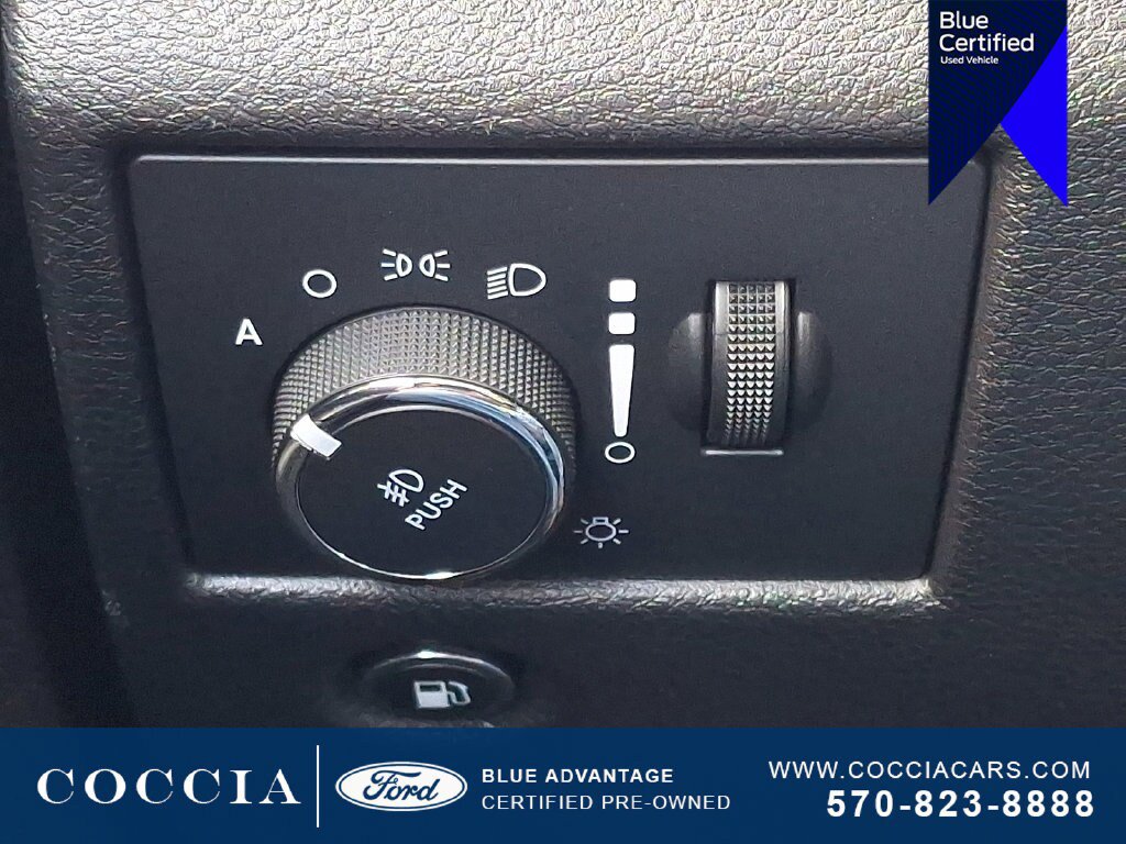 Used 2020 Jeep Grand Cherokee Altitude AWD/4WD image 26