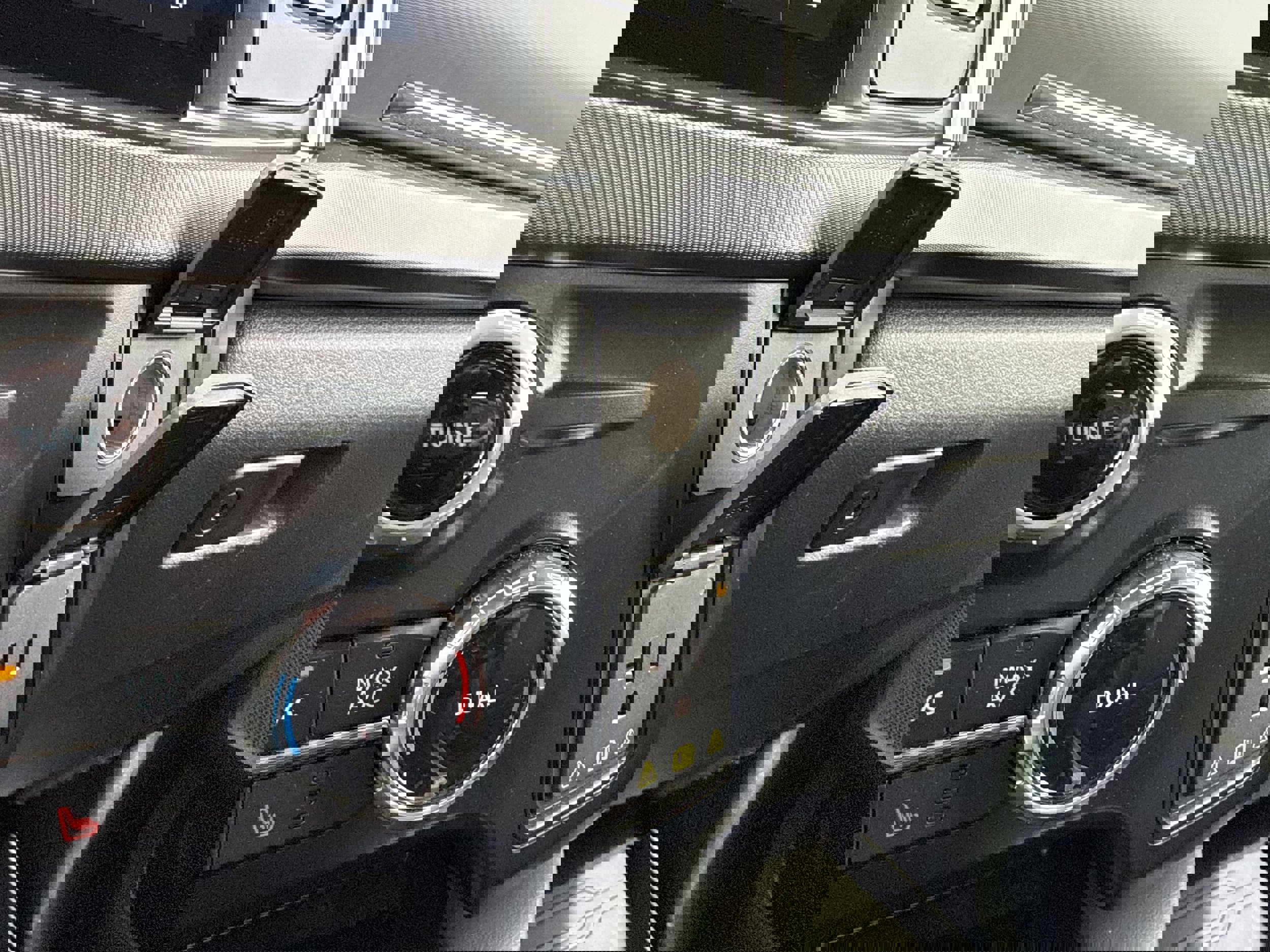 Certified 2024 Ford F350 Platinum image 29