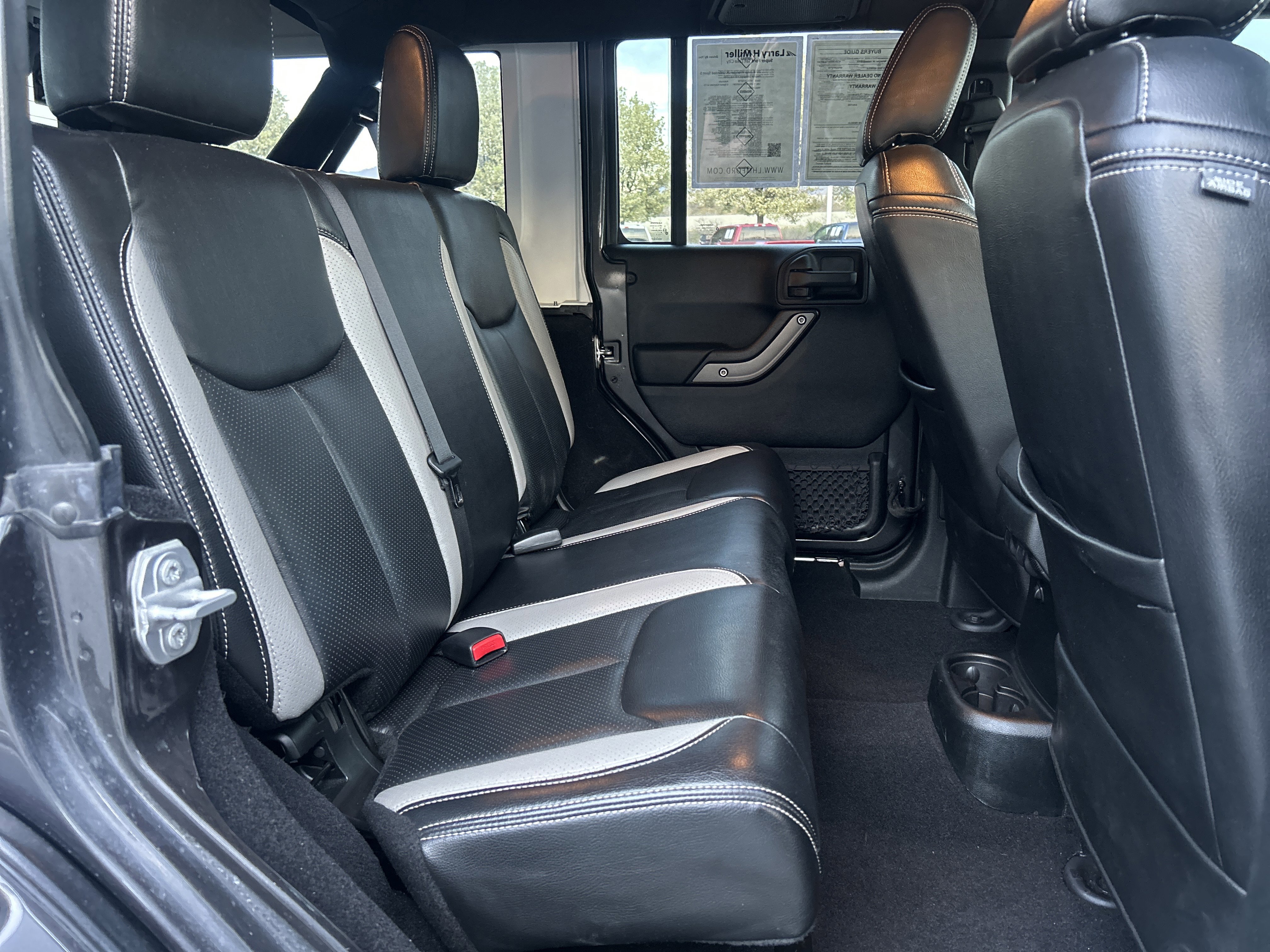 Used 2018 Jeep Wrangler Unlimited Sport S image 27