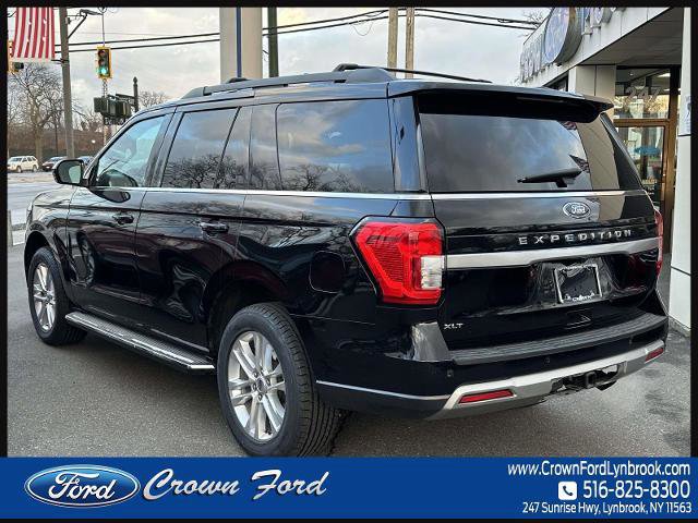 Certified 2022 Ford Expedition XLT image 2