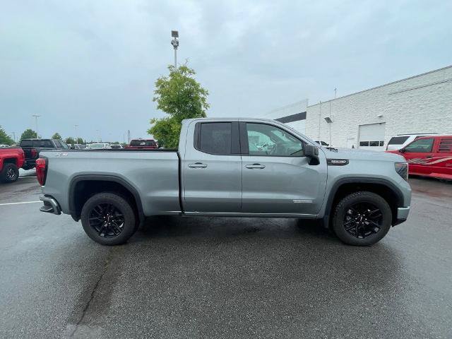 Used 2025 GMC Sierra 1500 Elevation w/ X31 Off-Road Package AWD/4WD image 8