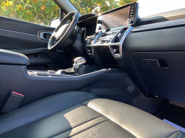 Used 2022 Kia Sorento S w/ Panoramic Sunroof Package AWD/4WD image 23