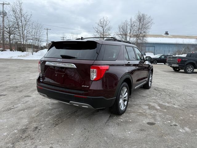 Certified 2022 Ford Explorer XLT w/ Equipment Group 202A image 28