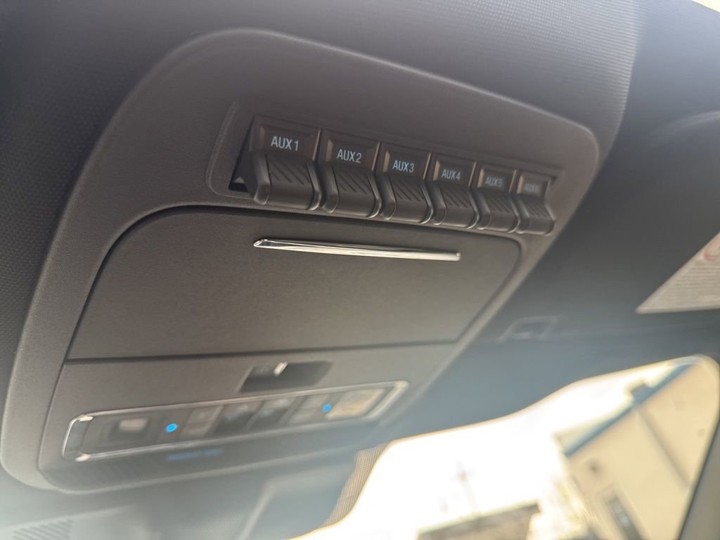 Certified 2024 Ford F350 Platinum AWD/4WD image 29