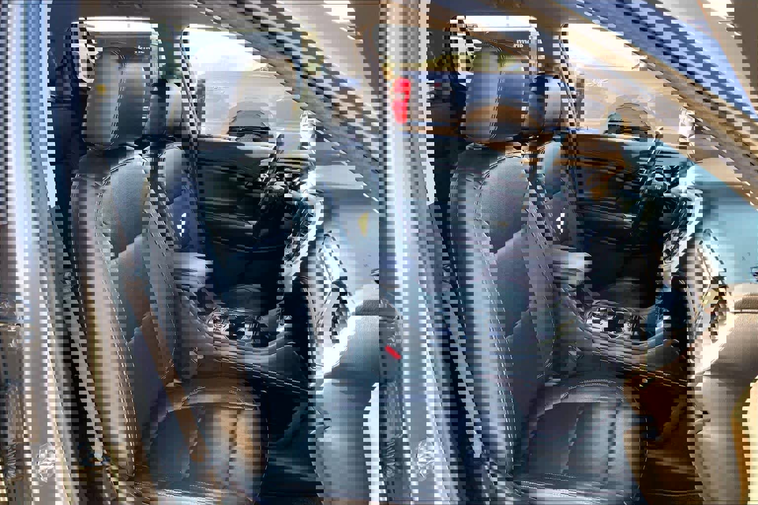 Used 2020 GMC Acadia SLT w/ Premium Package image 9