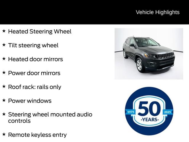 Used 2018 Jeep Compass Latitude w/ Cold Weather Group AWD/4WD image 16