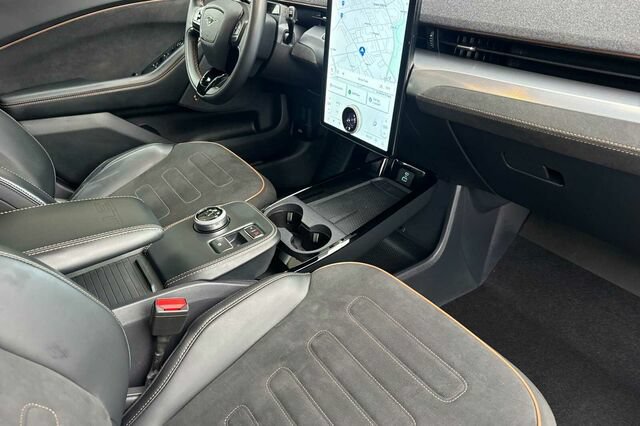 Certified 2022 Ford Mustang Mach-E GT AWD/4WD image 16