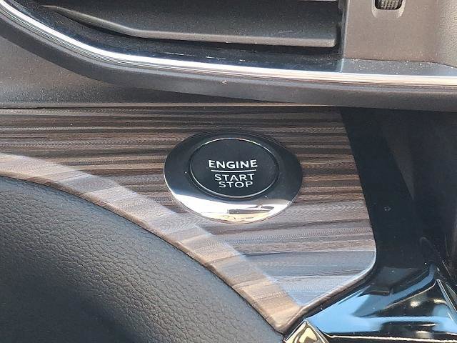 Certified 2022 Ford Explorer Limited w/ Limited Technology Package image 25