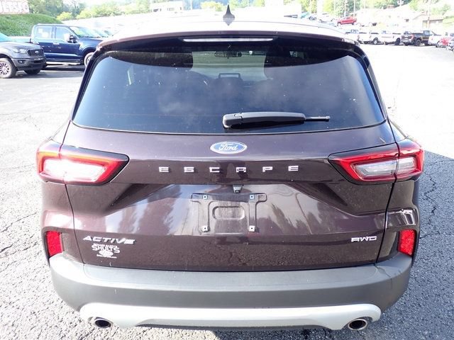 Certified 2023 Ford Escape Active AWD/4WD image 5