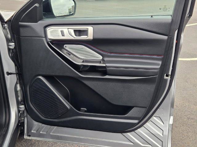 Certified 2024 Ford Explorer ST w/ Equipment Group 401A image 6
