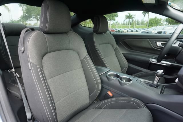 Certified 2025 Ford Mustang Coupe RWD image 2