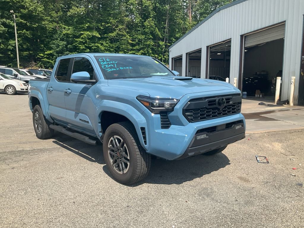 Used 2026 Toyota Tacoma TRD Sport w/ TRD Sport Premium Package RWD image 3