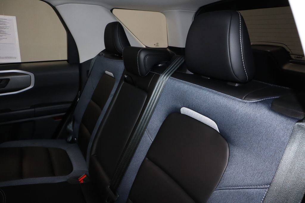 Certified 2025 Ford Bronco Sport Outer Banks w/ Outer Banks Tech Package+ AWD/4WD image 23